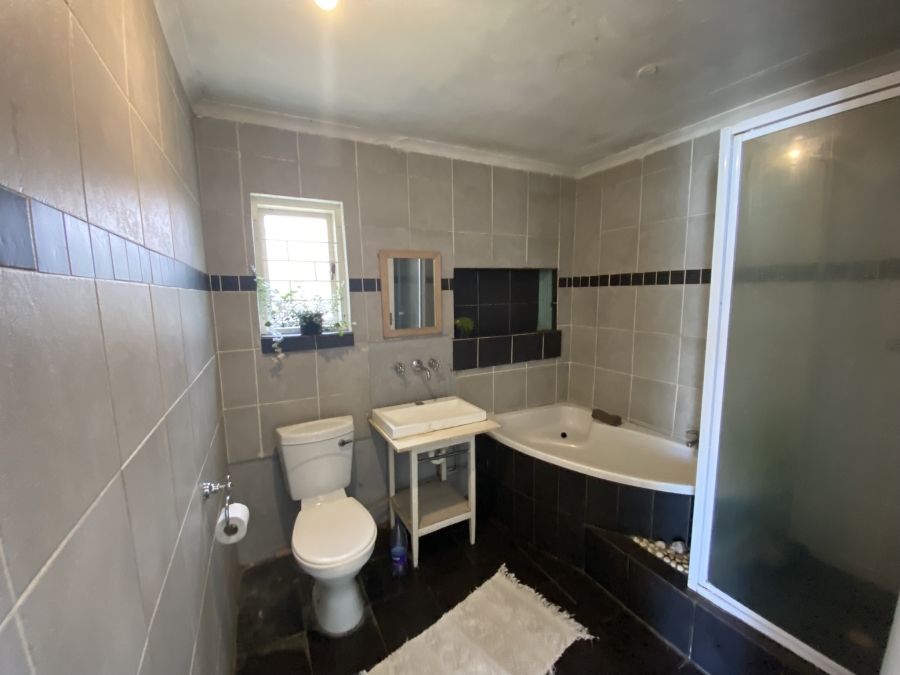 2 Bedroom Property for Sale in Pelican Park Western Cape